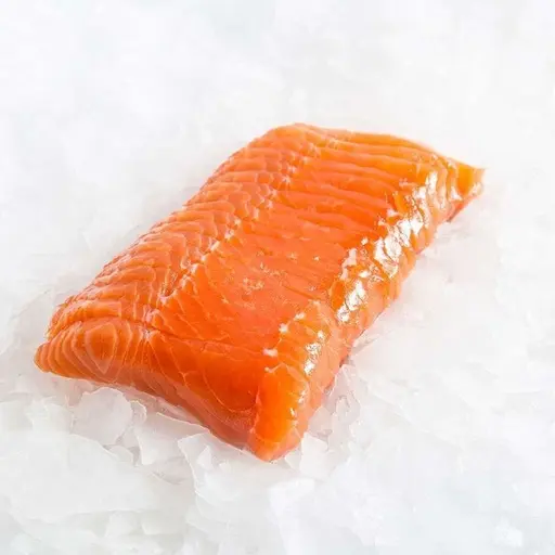 鮭魚生魚片